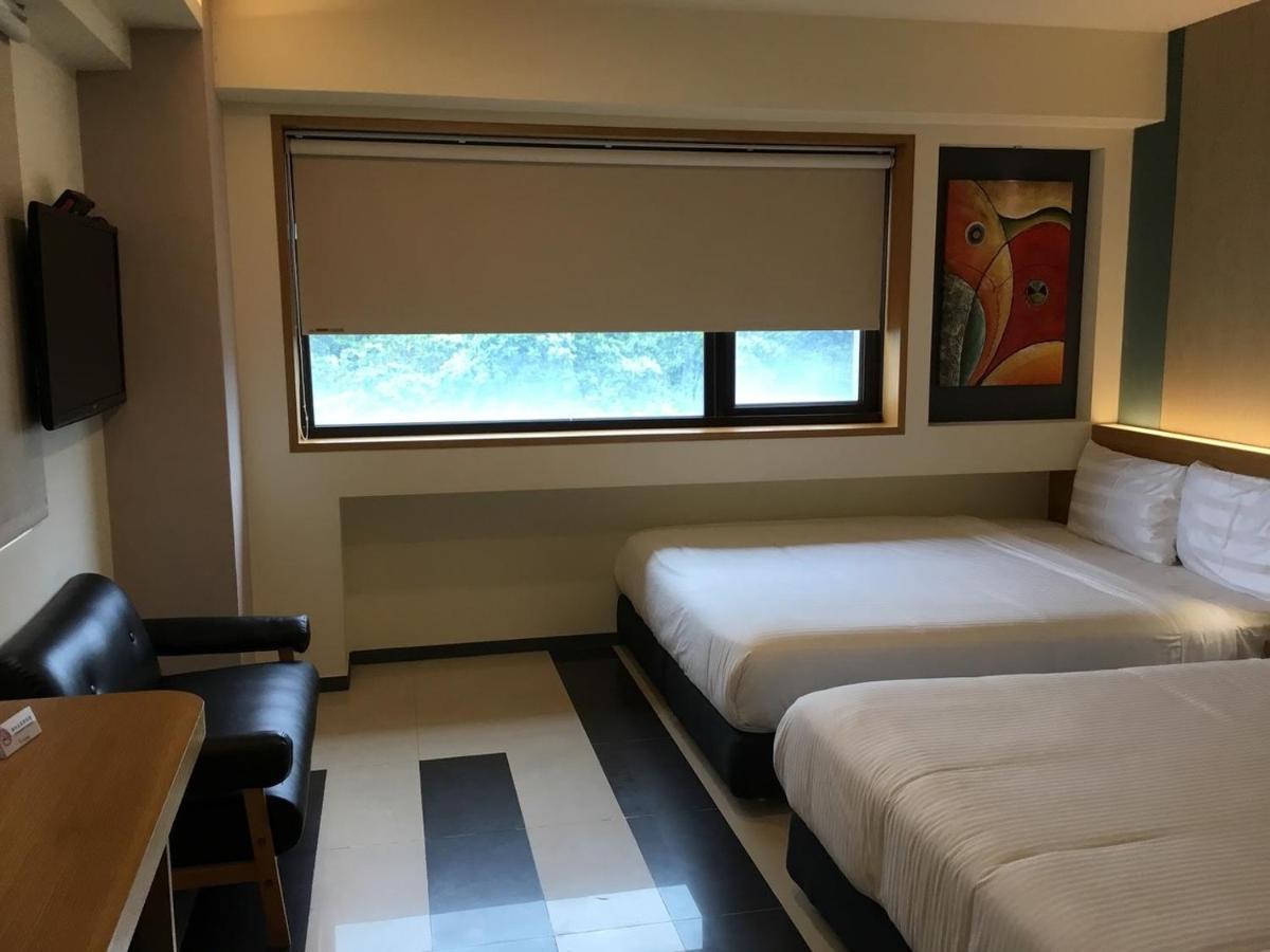 Fu Fuang Hotel Pingtung Exterior foto
