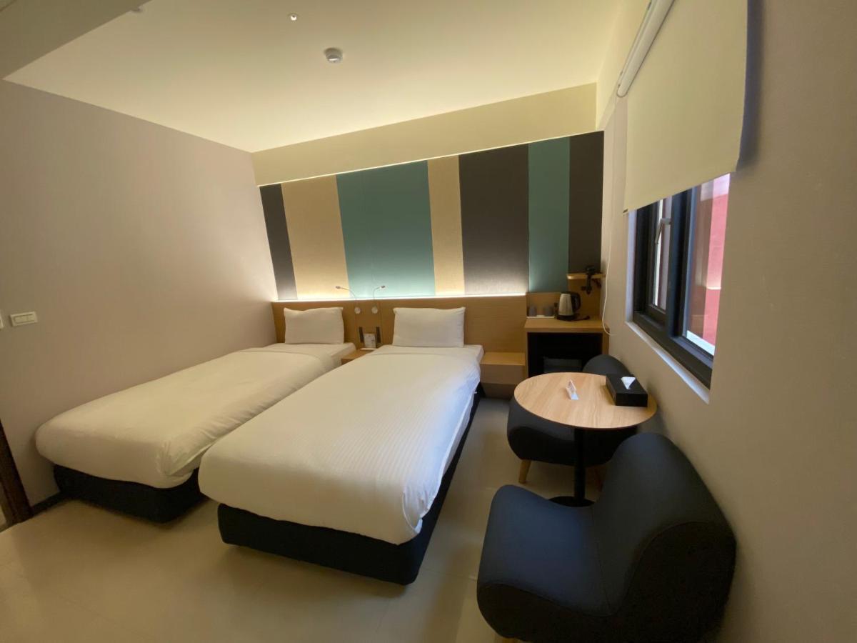 Fu Fuang Hotel Pingtung Exterior foto